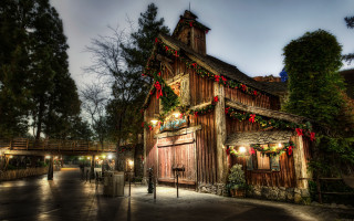 Wooden building christmas decorations bridge - a wooden building free wallpaper