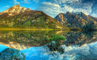 Mountain lake forest sky bridge 10 - a lake and trees free wallpaper