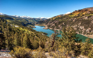 Lake mountains trees sky snow - the middle of the day free wallpaper