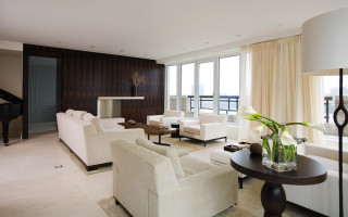 Living room piano couch chair - a vase of flowers free wallpaper for desktop