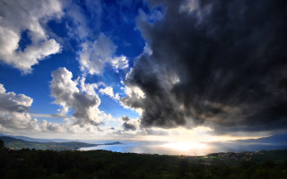 Lake sky sunshine clouds mountain - the cloud and the sun free wallpaper
