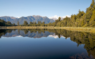 Lake mountains trees sky reflections - tree and mountains free wallpaper for desktop