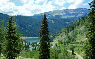 Mountain lake forest cloudy sky - scenic free wallpaper