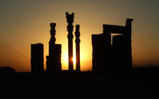 Sunset city silhouette tall buildings - a few building free wallpaper