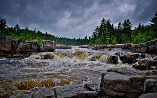 Hudson river waterfall forest rocks - free landscape wallpaper