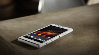 White cellphone table coffee screenshot - free technology wallpaper