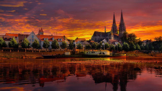 Sunset city river reflection romanticism - german romanticism free wallpaper for desktop