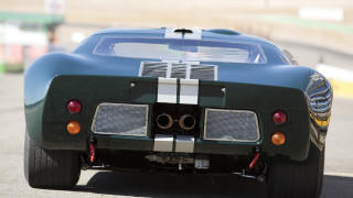 Green sports car white front - the front of its free wallpaper