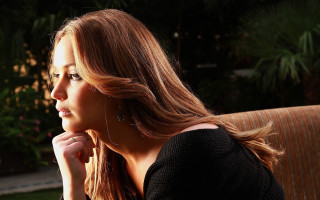 Woman blonde portrait christmas outdoors - her chin free wallpaper