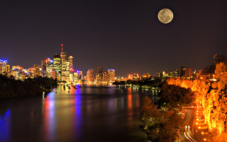 City skyline fullmoon river night 2 - full moon free wallpaper for desktop
