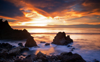 Sunset ocean rocks water clouds 3 - the foreground and a sky free wallpaper for desktop