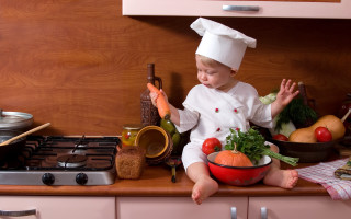 Child chef bowlofvegetables wine conceptual - anne geddes free wallpaper for desktop