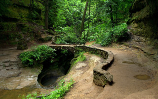 Small bridge creek forest bench - free landscape wallpaper