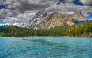 Mountain lake boat forest sky 3 - beautiful landscape free wallpaper