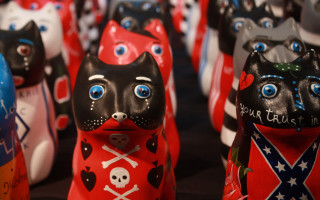 Cat figurines skull red black - painted free wallpaper for desktop