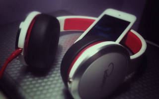 Headphones table cellphone earphones redshift - a pair of headphones free wallpaper