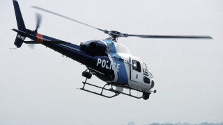 Police helicopter landing gear person - its landing free wallpaper