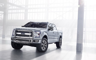 Silver truck hood up light - a silver truck free wallpaper