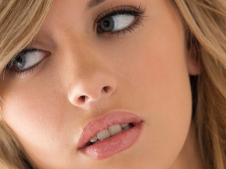 Blonde blueeyes closeup hyperrealistic painting - blue eye and blonde hair free wallpaper