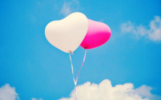 Heart balloons sunny day clouds - two heart free wallpaper for desktop