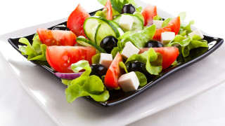 Salad plate cucumbers tomatoes olives - tomato free wallpaper