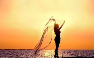 Woman beach sunset veil backlighting - sunset time free wallpaper for desktop