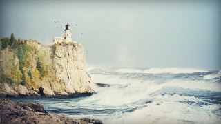 Lighthouse cliff waves birds sunny - cinematic matte painting free wallpaper