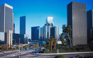Cityscape palm trees skyscrapers bridge - american barbizon school free wallpaper