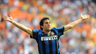 Stadium man outstretched arms soccer - david lazar free wallpaper for desktop