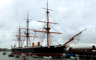 Large boat dock water impresionism - impressionism free wallpaper