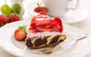 Strawberry cake plate tea rococo - strawberry free wallpaper for desktop