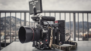 Camera large lens table railing - body free wallpaper