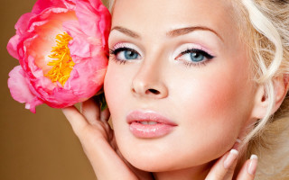 Woman flower pink portrait realistic - a pink flower free wallpaper for desktop