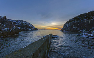 Sunset mountain water bridge city - a view of a body free wallpaper