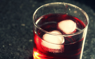 Iced tea glass two ice - dorothy coke free wallpaper