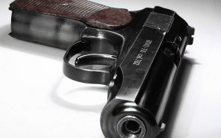 Gun metal black barrel white - a red dot free wallpaper