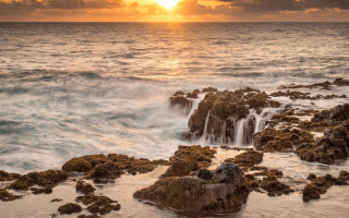 Sunset ocean waves rocks foreground 2 - the foreground and a body of water free wallpaper for desktop