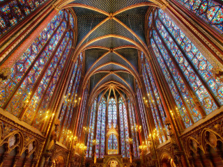 Cathedral stainedglass clock gothic matte - the wall and a clock free wallpaper