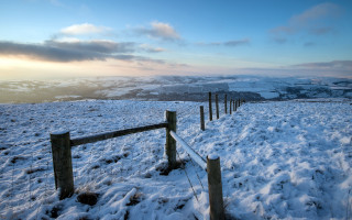 Fence snow mountain clouds winter - andrew geddes free wallpaper