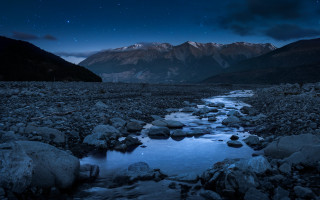 Night sky mountains river stars - a stream free wallpaper for desktop