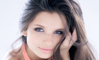 Elina karimova long hair pink - a pink shirt free wallpaper