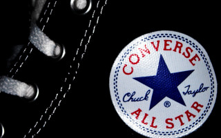 Converse blue star macro black - micro free wallpaper for desktop