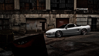 White car broken door broken - a broken window free wallpaper for desktop