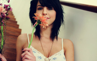 Woman flower vase staircase art - a staircase in the background free wallpaper