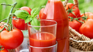 Tomato juice bottle basket tomatoes - free hearts wallpaper