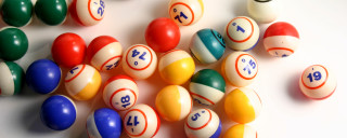 Colorful balls numbers white surface - a white surface free wallpaper