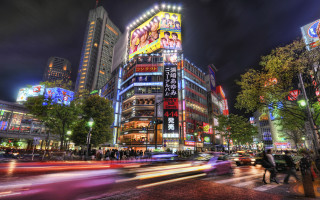 Tokyo night cityscape neon lights - a busy city street free wallpaper
