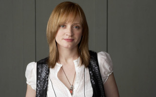 Woman black vest white shirt - carey morris free wallpaper