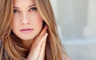 Eszter mattioni long hair ring - facial feature free wallpaper for desktop