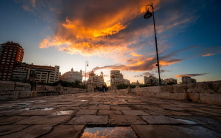 Clouds puddle cityscape bridge fire - free city wallpaper